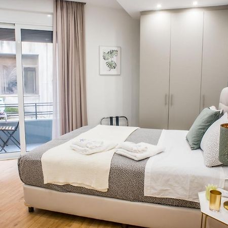 A24 Pristine & Sunny Suite Near Plaka & Parthenon Афины Экстерьер фото